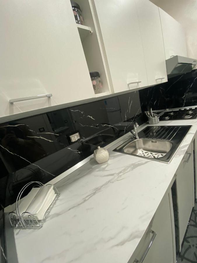 Ester 3 * Napoli